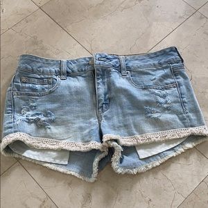 LIKE NEW AMERICAN EAGLE SHORTS